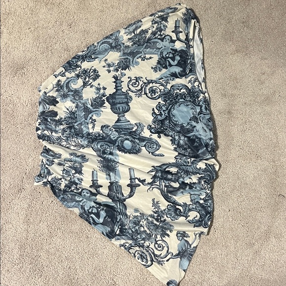 SHEIN Tops - size large shein blue patterned asymmetrical cropped tank top
